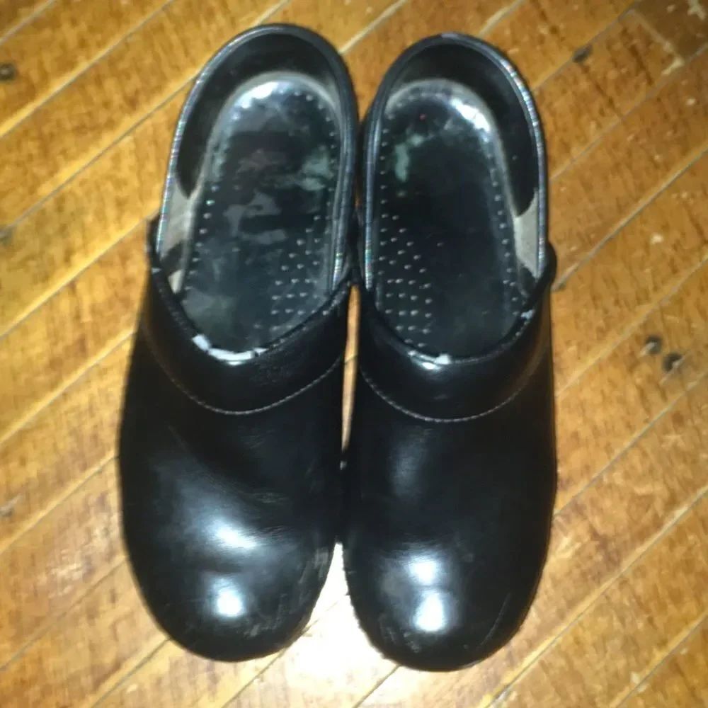 Sanita nurse clogs, size 38
